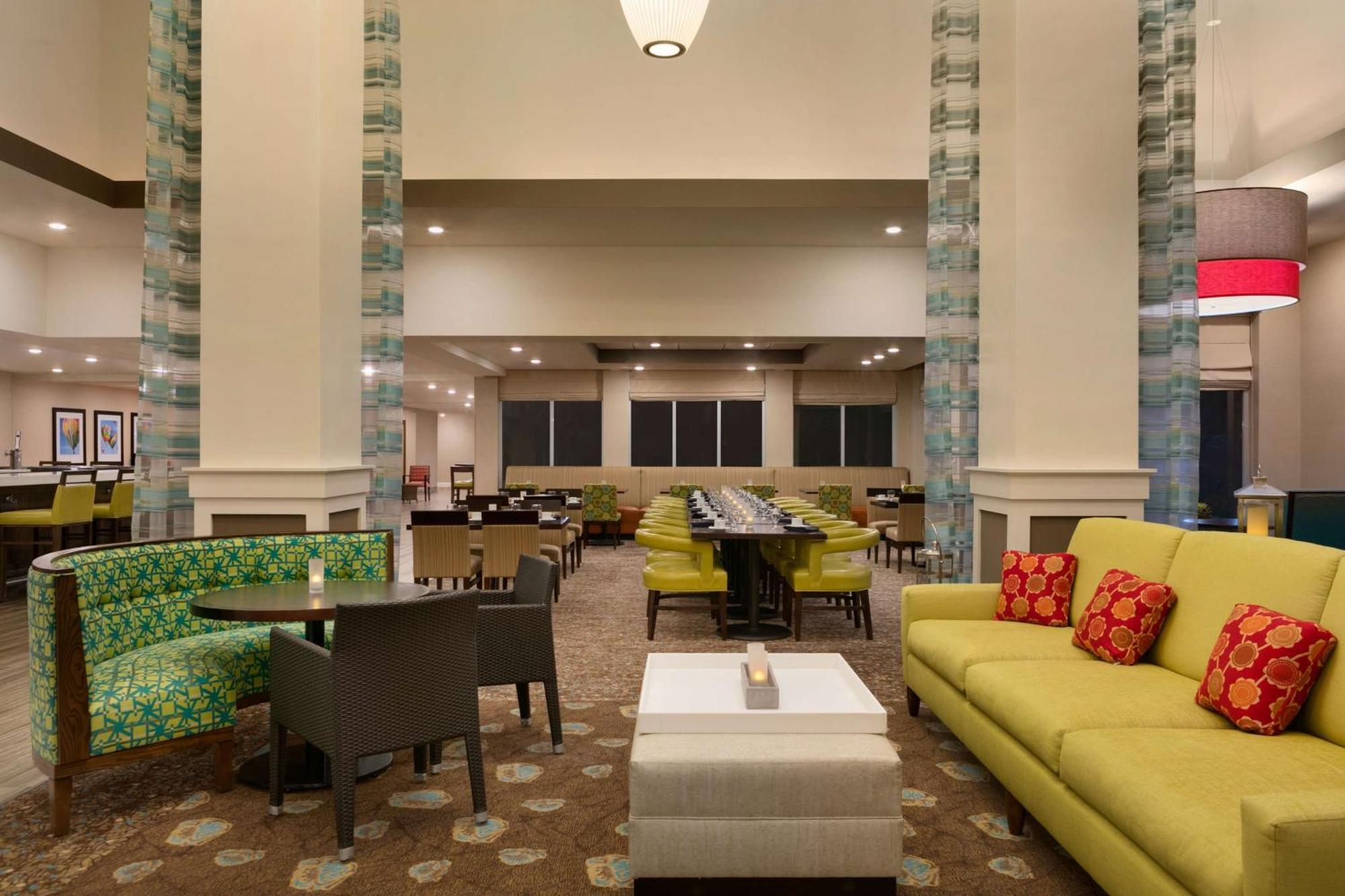Hilton Garden Inn Statesville Bagian luar foto