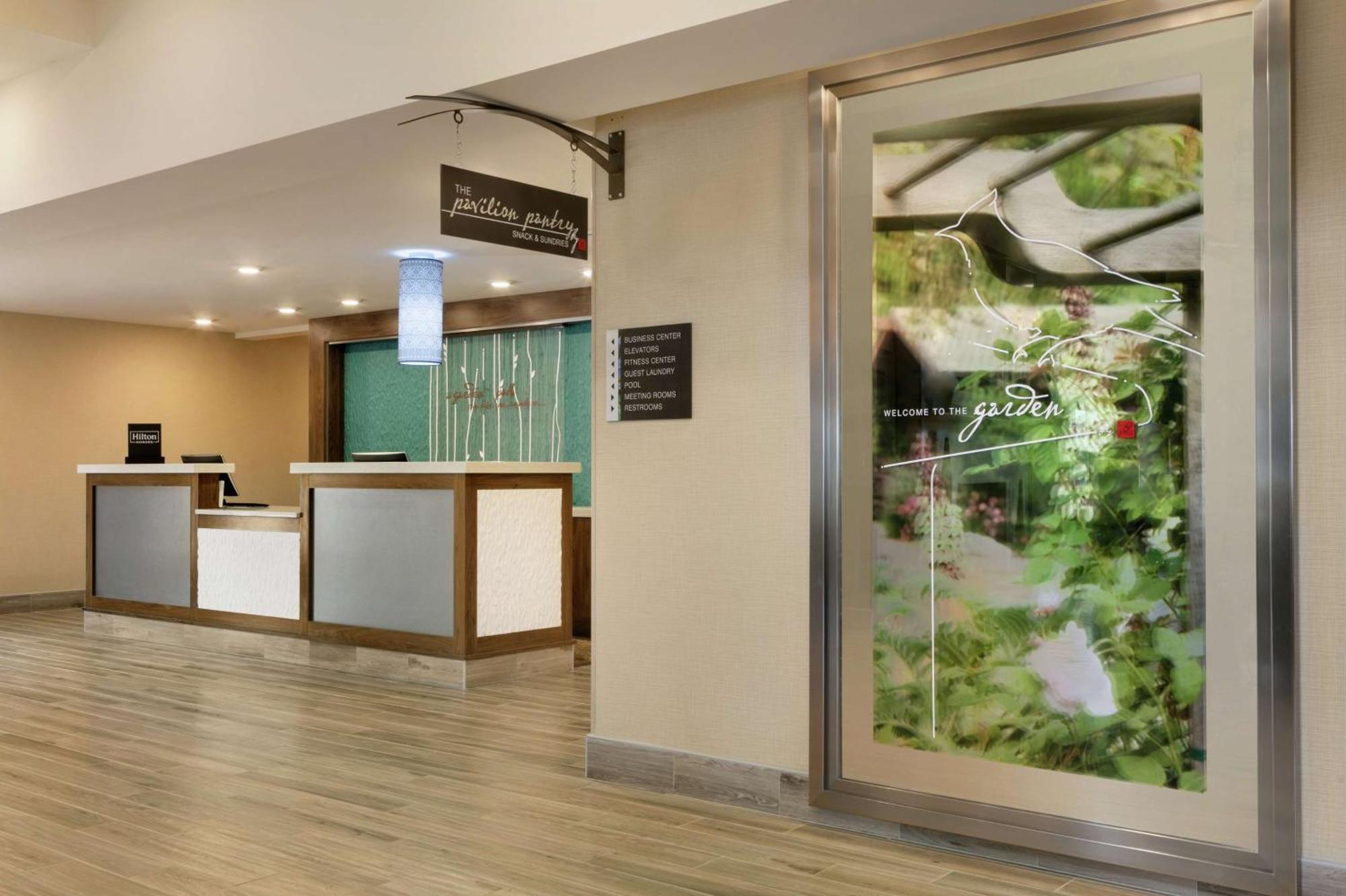 Hilton Garden Inn Statesville Bagian luar foto